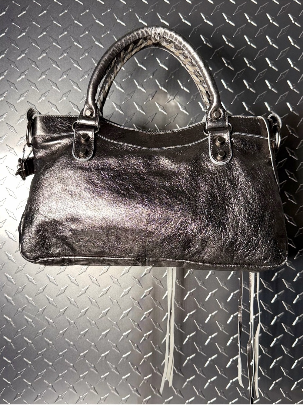Balenciaga Pewter Metallic Leather First City Moto Bag in Grey - Picture 2 of 12